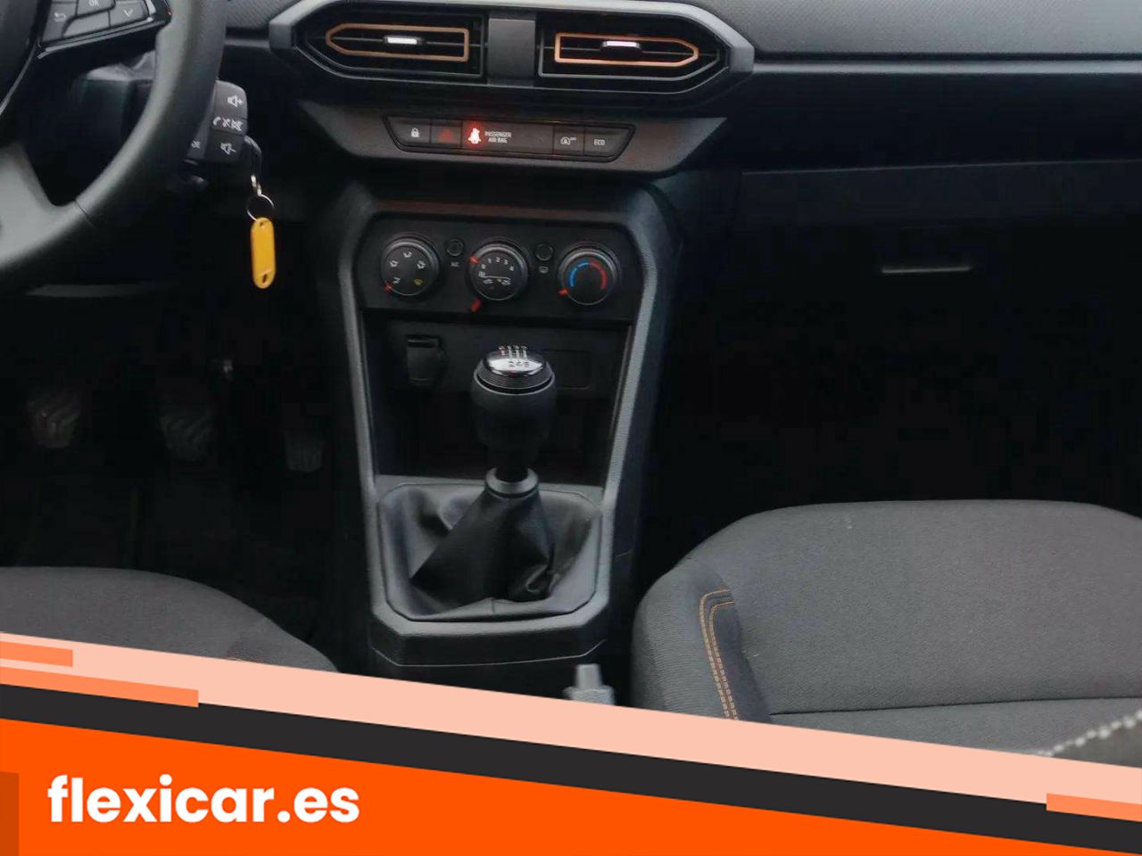 Foto Dacia Sandero 15