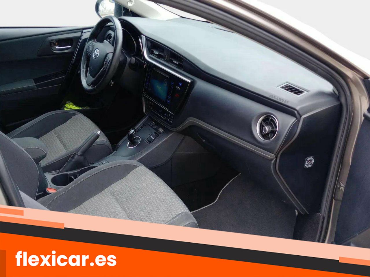 Foto Toyota Auris 16