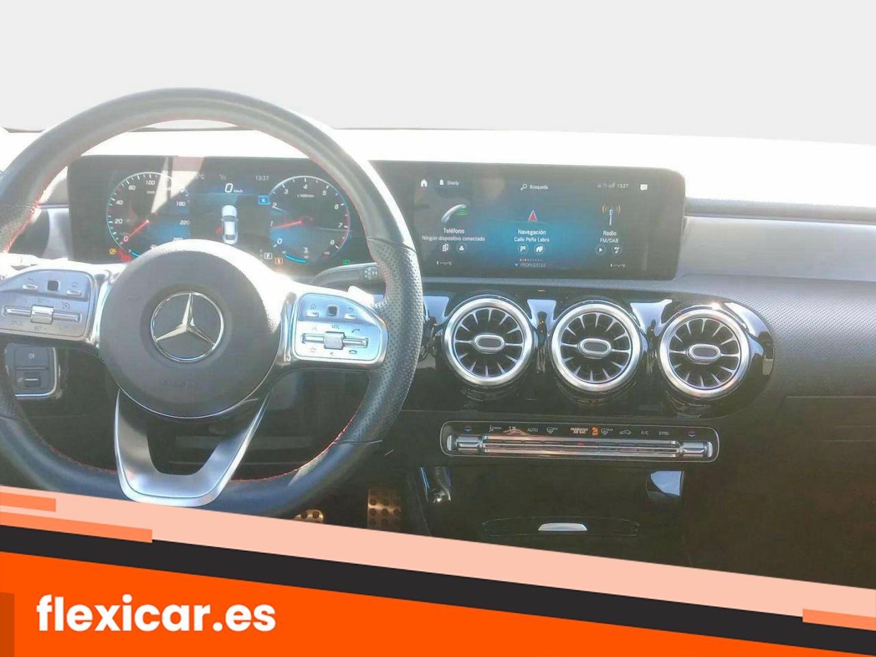Foto Mercedes-Benz Clase CLA 11