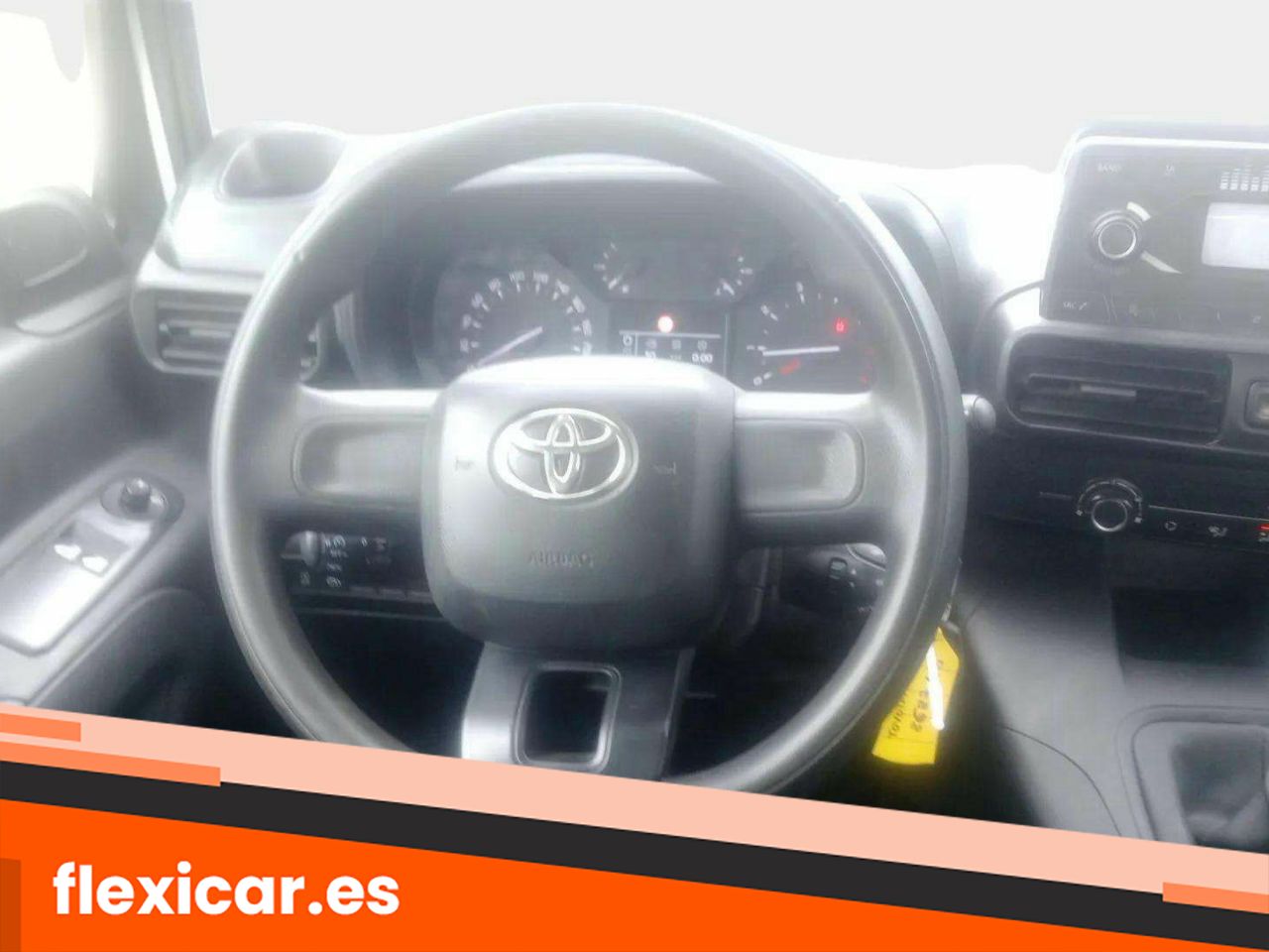 Foto Toyota Proace 12