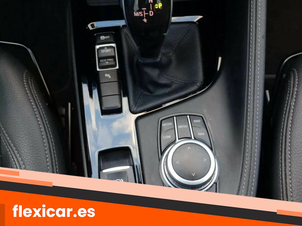 Foto BMW X1 16