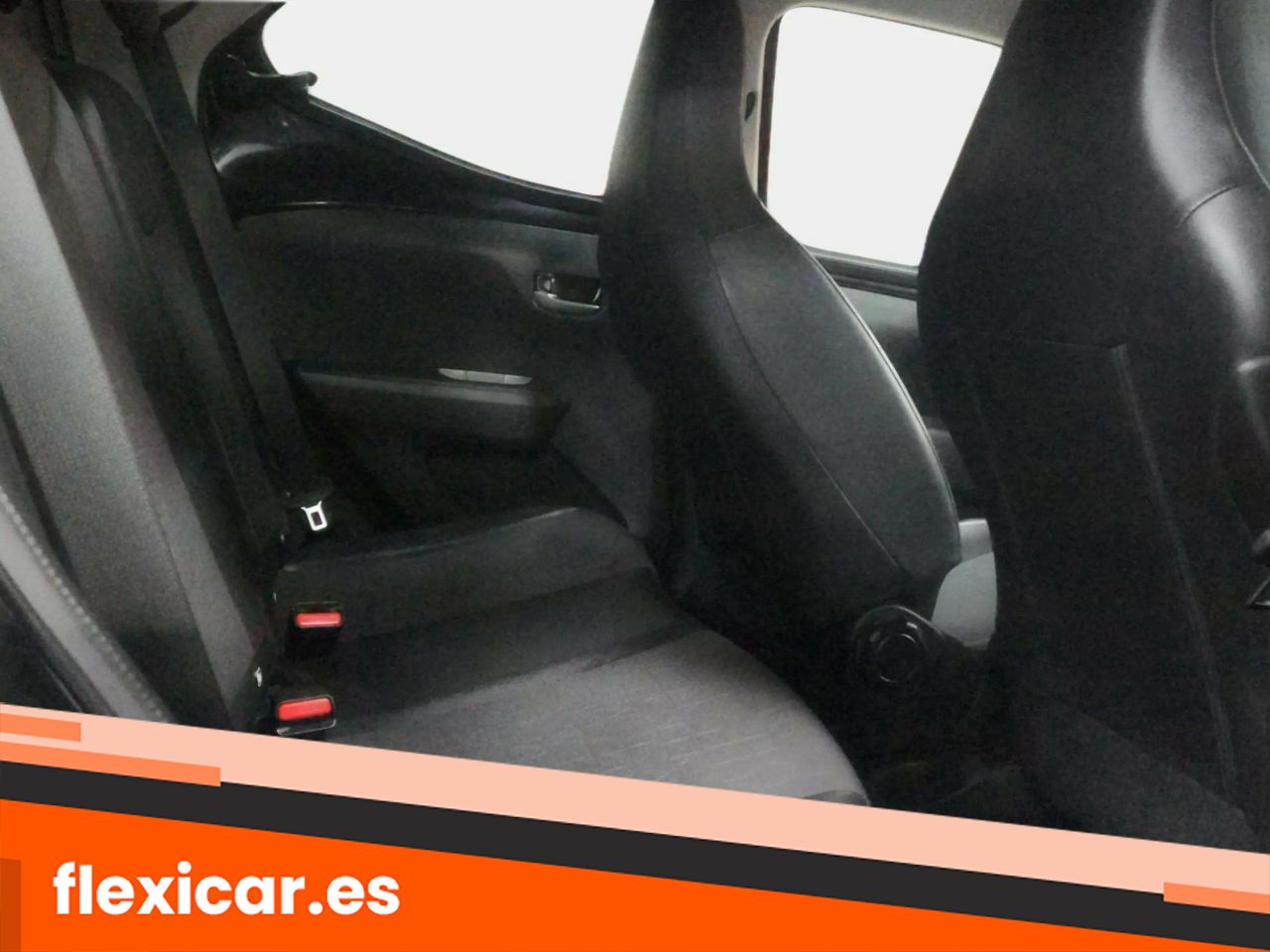 Foto Toyota Aygo 14