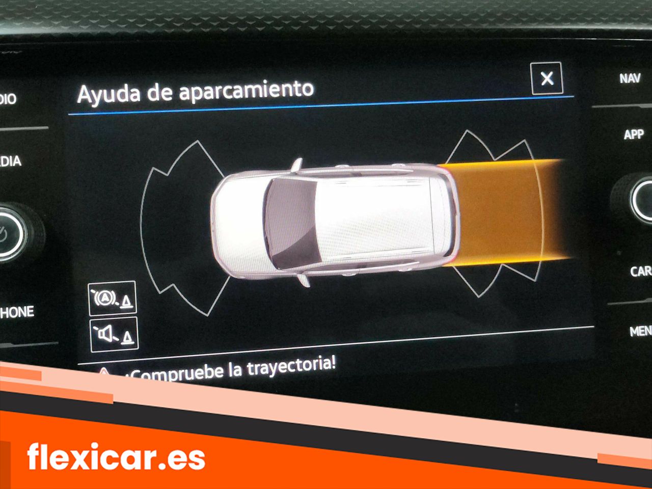 Foto Volkswagen T-Cross 21