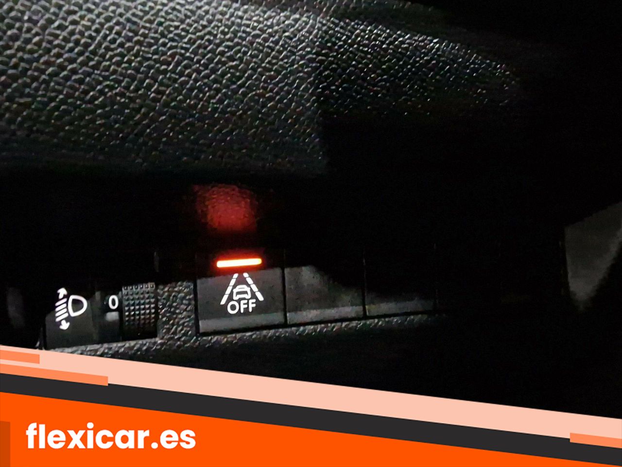 Foto Peugeot 208 16