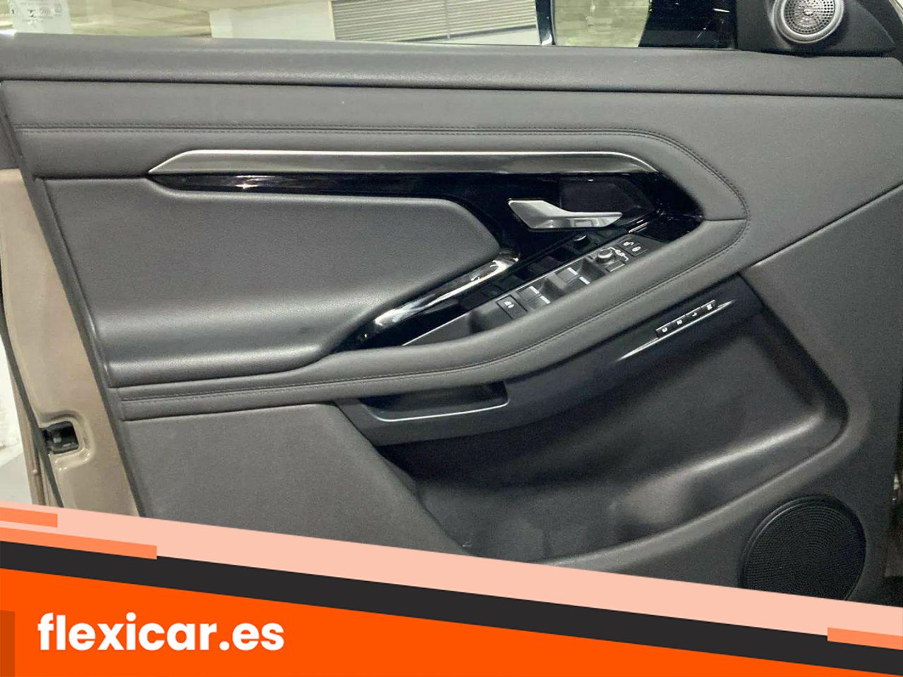 Foto Land-Rover Range Rover Evoque 28