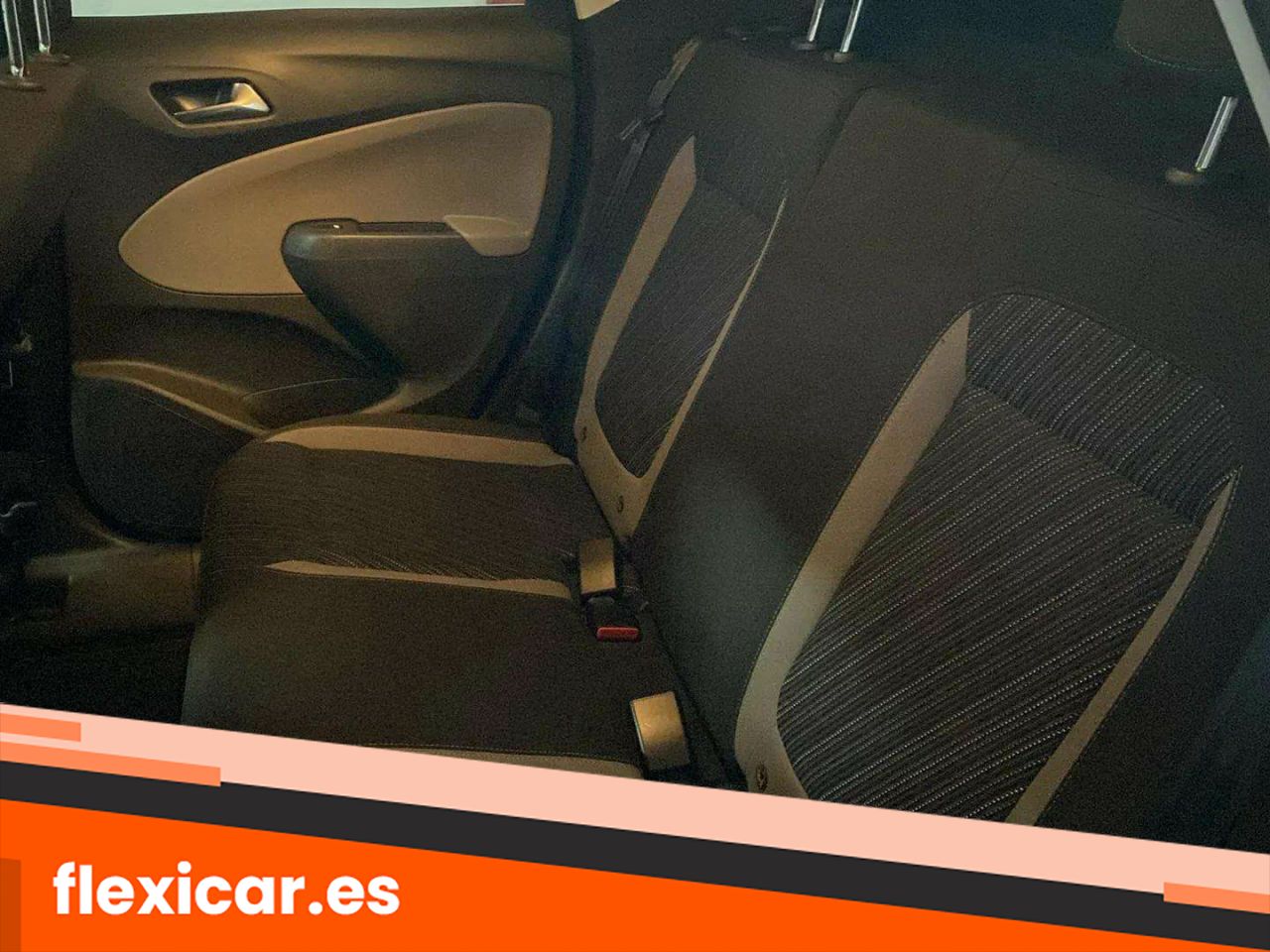 Foto Opel Crossland X 22