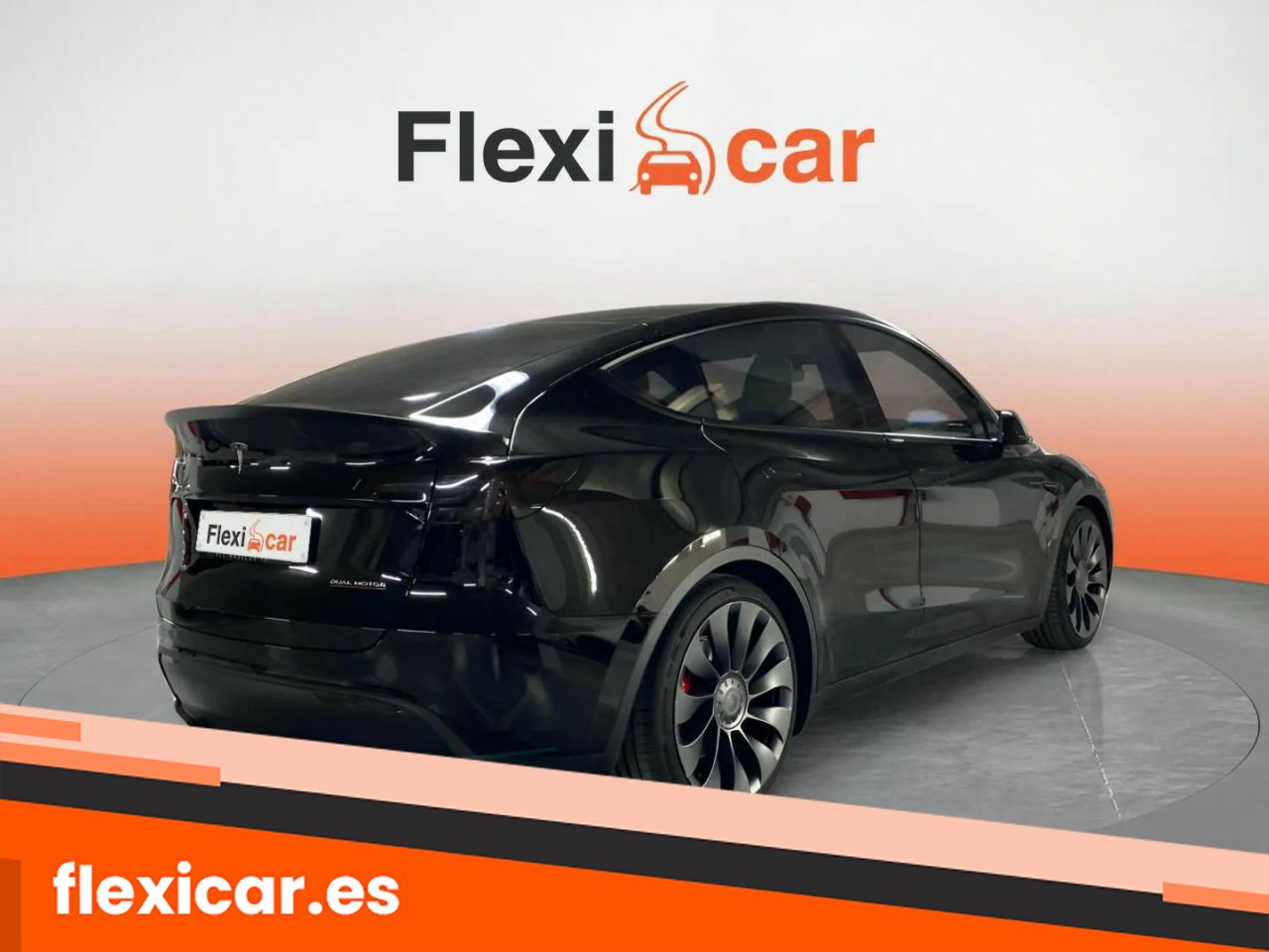 Foto Tesla Model Y 8