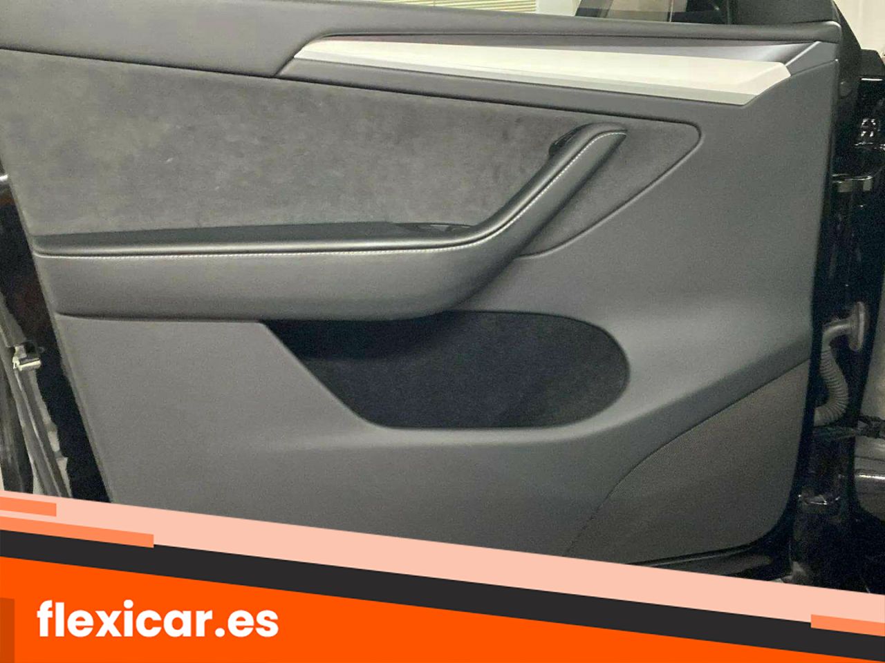 Foto Tesla Model Y 30