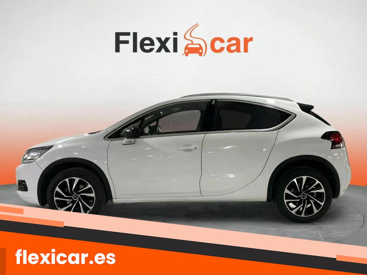 Foto DS Automobiles DS 4 4