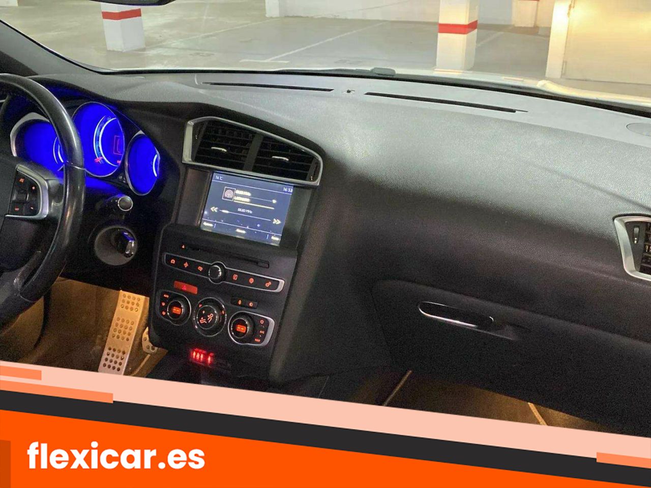 Foto DS Automobiles DS 4 19
