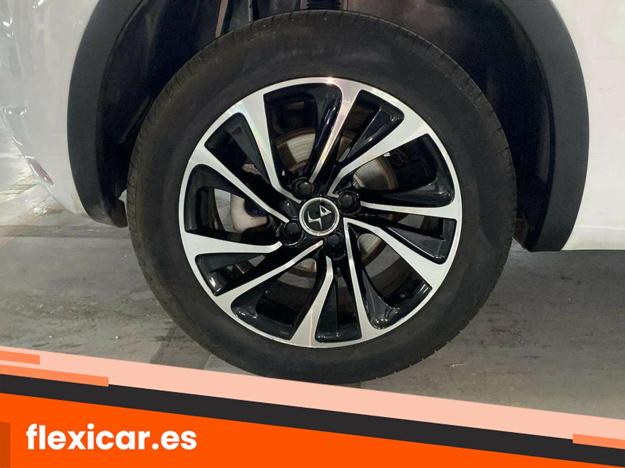 Foto DS Automobiles DS 4 28