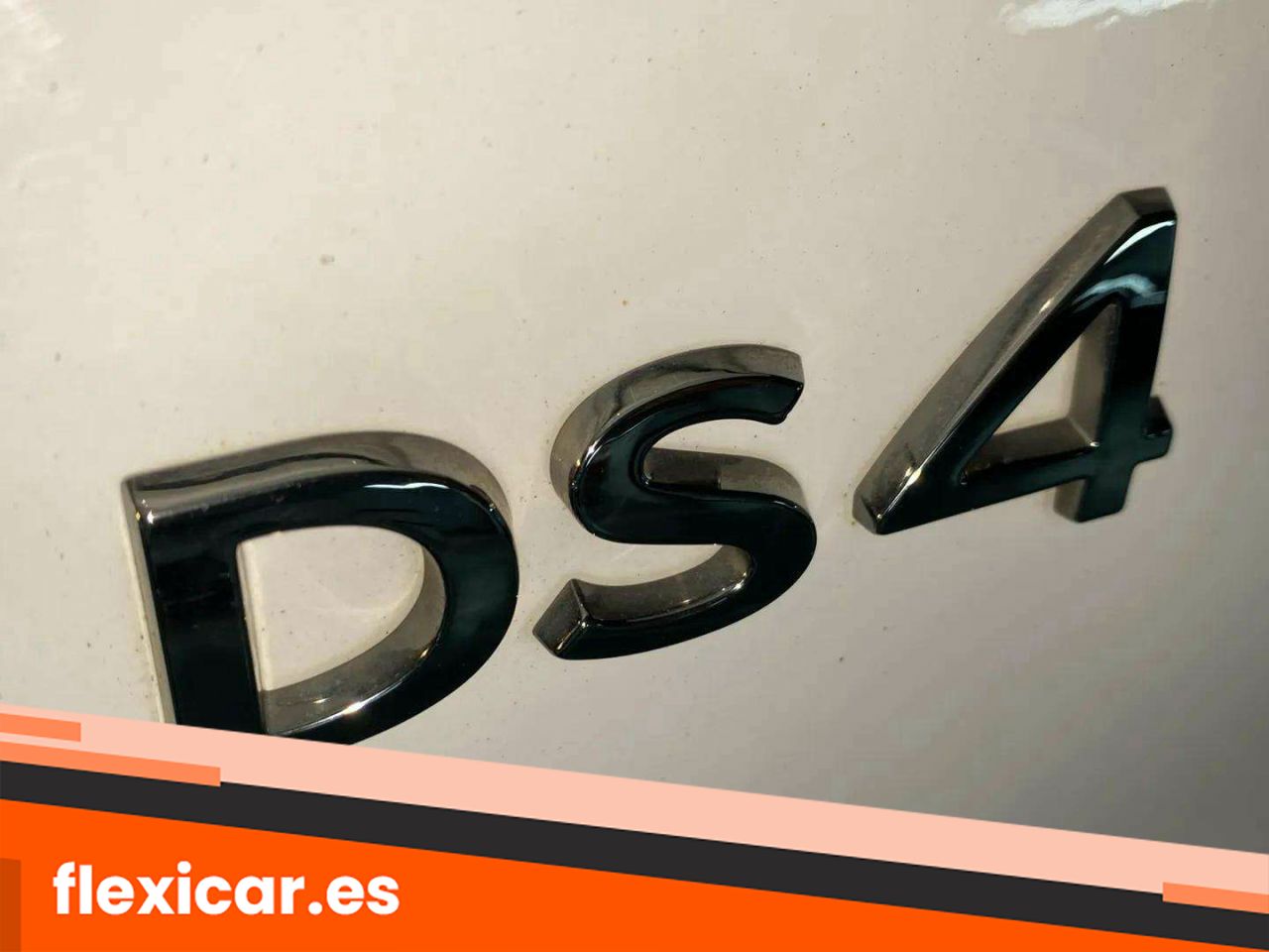 Foto DS Automobiles DS 4 30