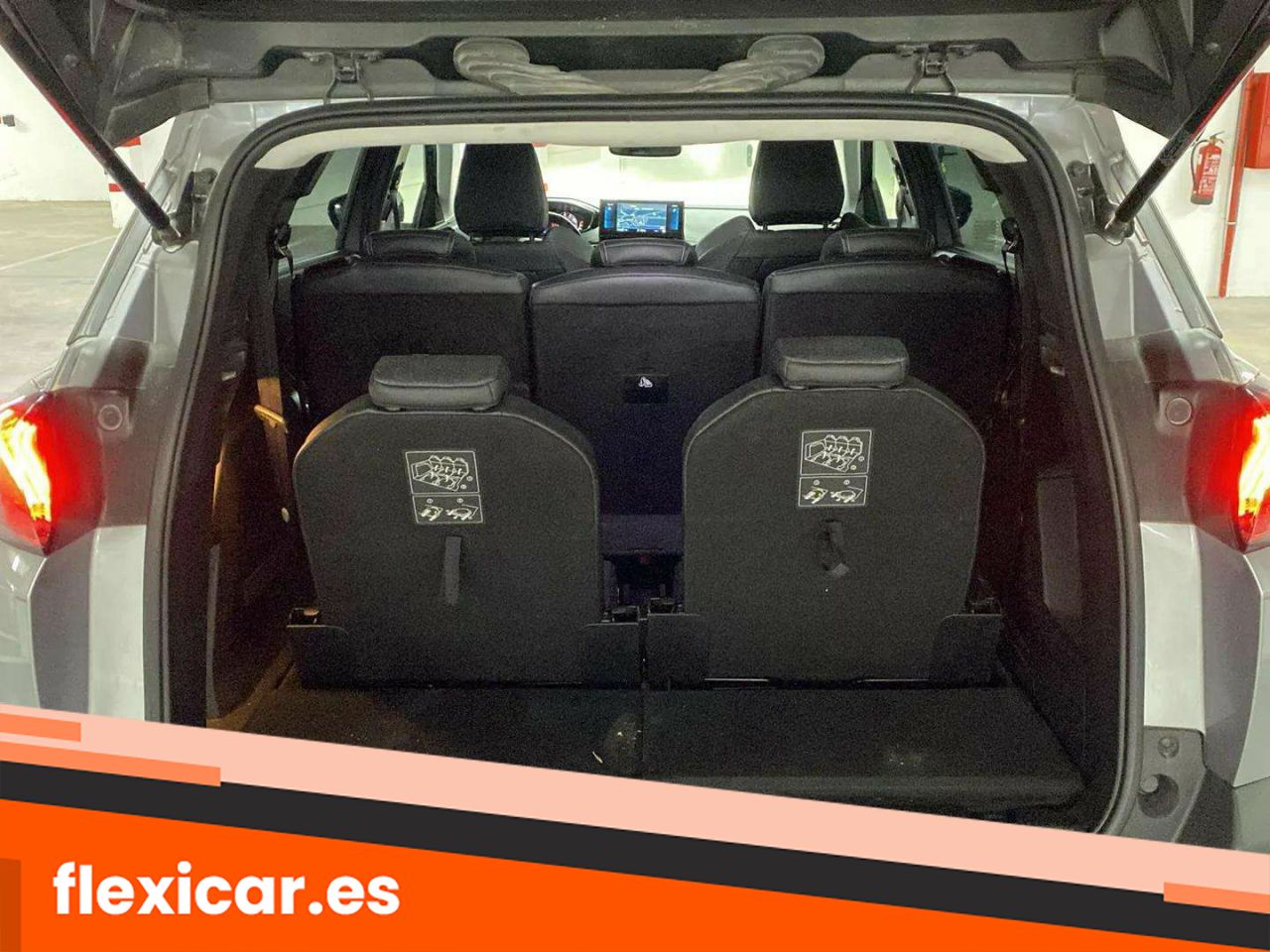 Foto Peugeot 5008 29