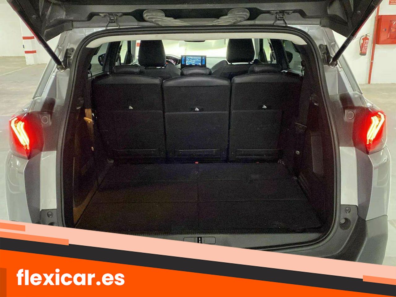 Foto Peugeot 5008 30
