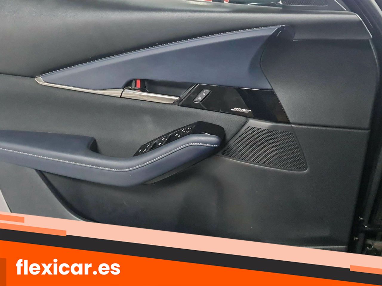 Foto Mazda CX-30 19