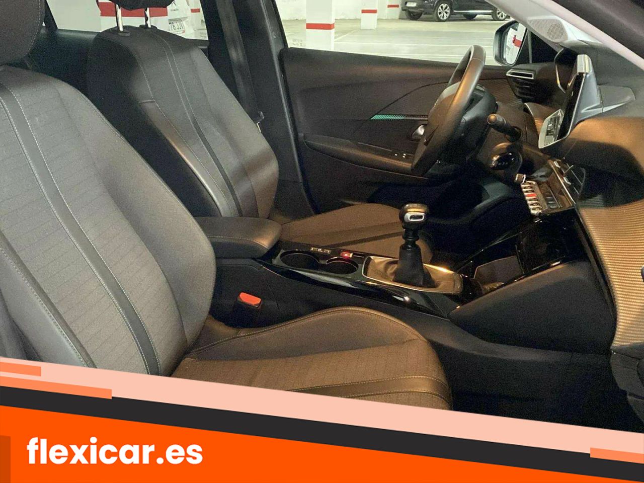 Foto Peugeot 208 23