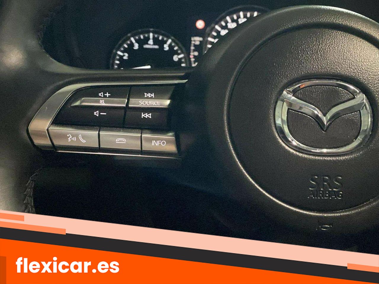 Foto Mazda CX-30 12