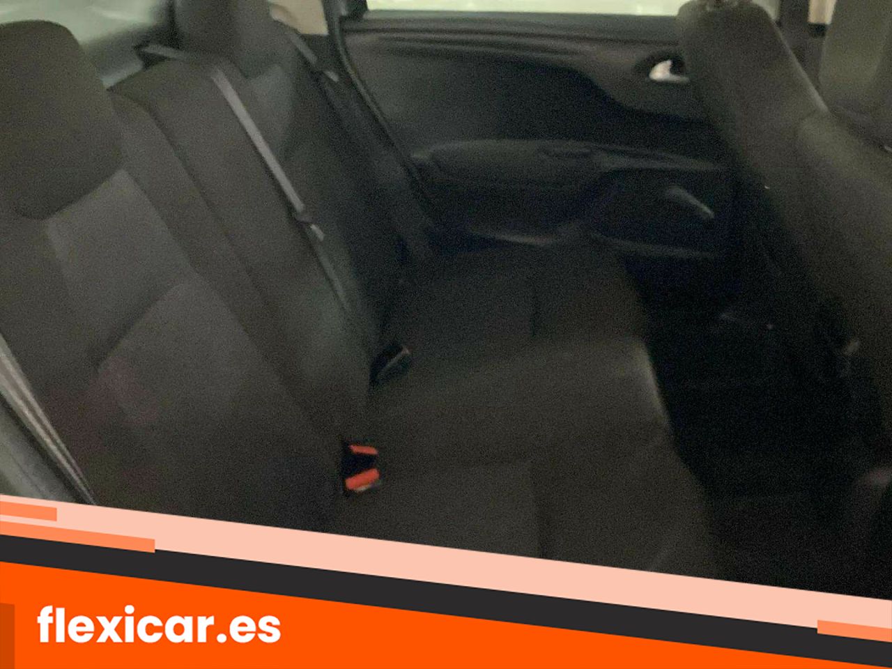 Foto Citroën C-Elysèe 21