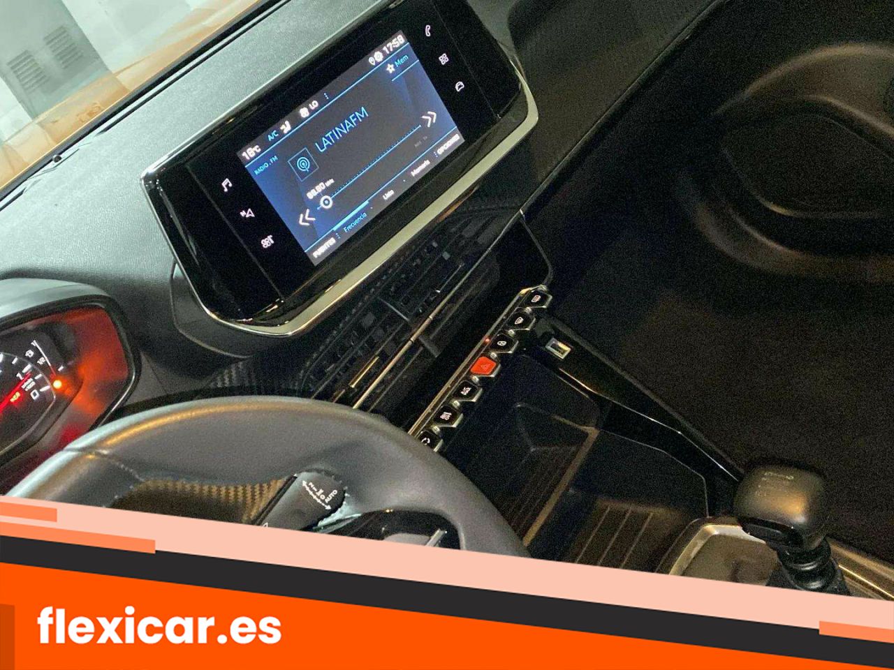 Foto Peugeot 2008 18