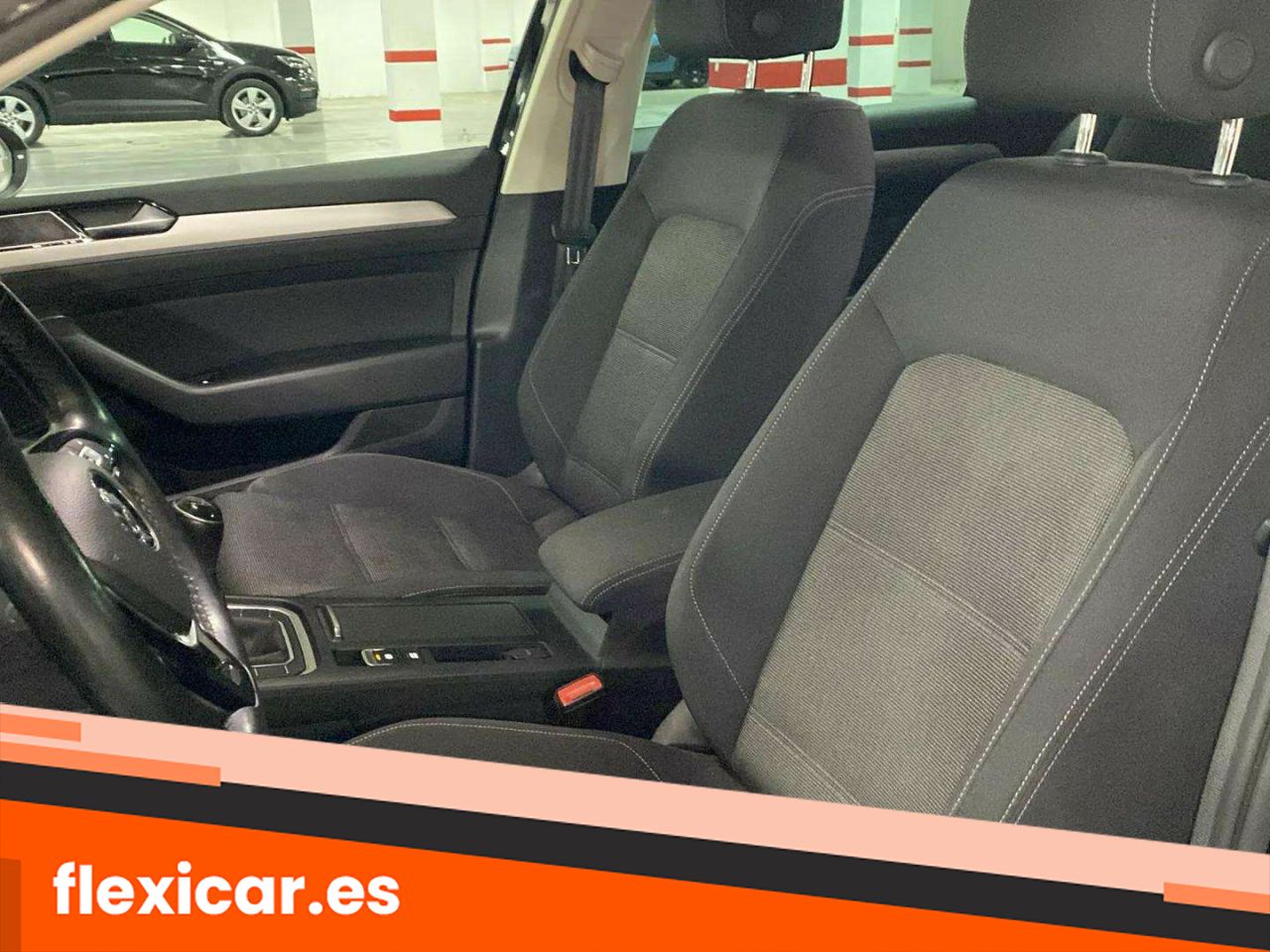 Foto Volkswagen Passat 21