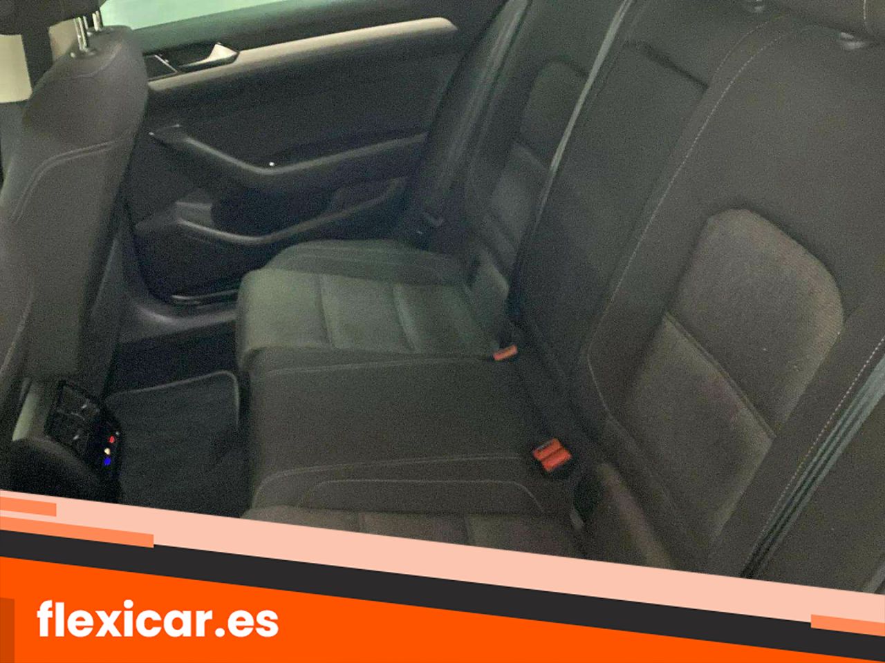 Foto Volkswagen Passat 23