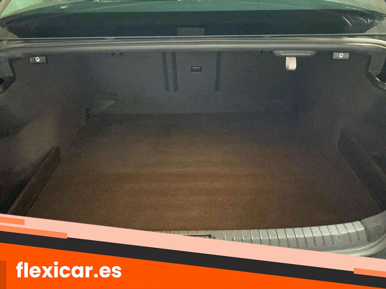 Foto Volkswagen Passat 25