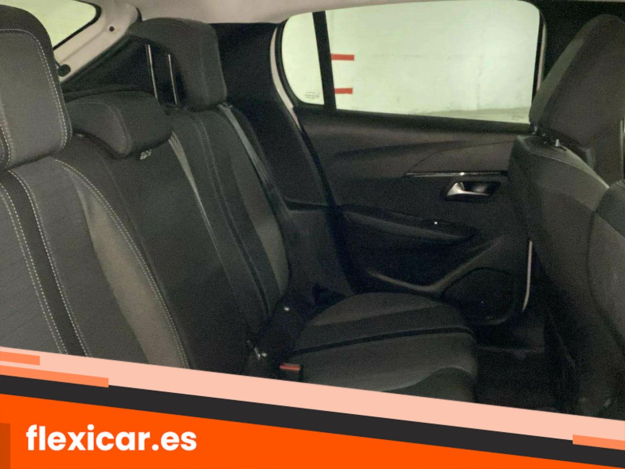 Foto Peugeot 208 26