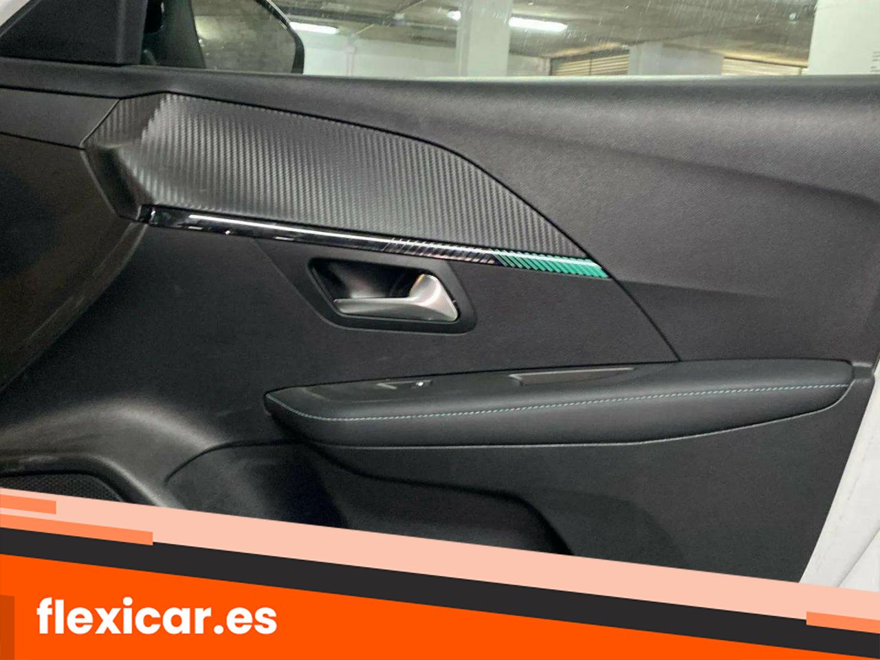 Foto Peugeot 208 30