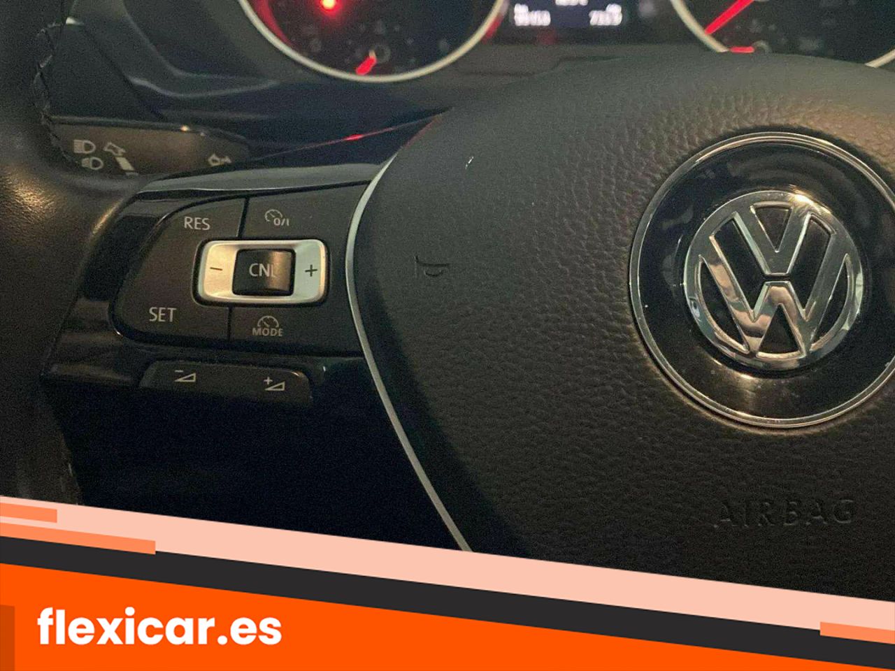 Foto Volkswagen Tiguan 12