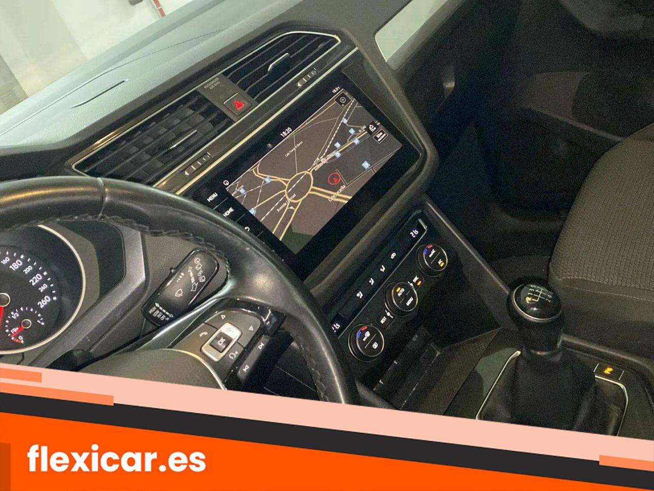 Foto Volkswagen Tiguan 19