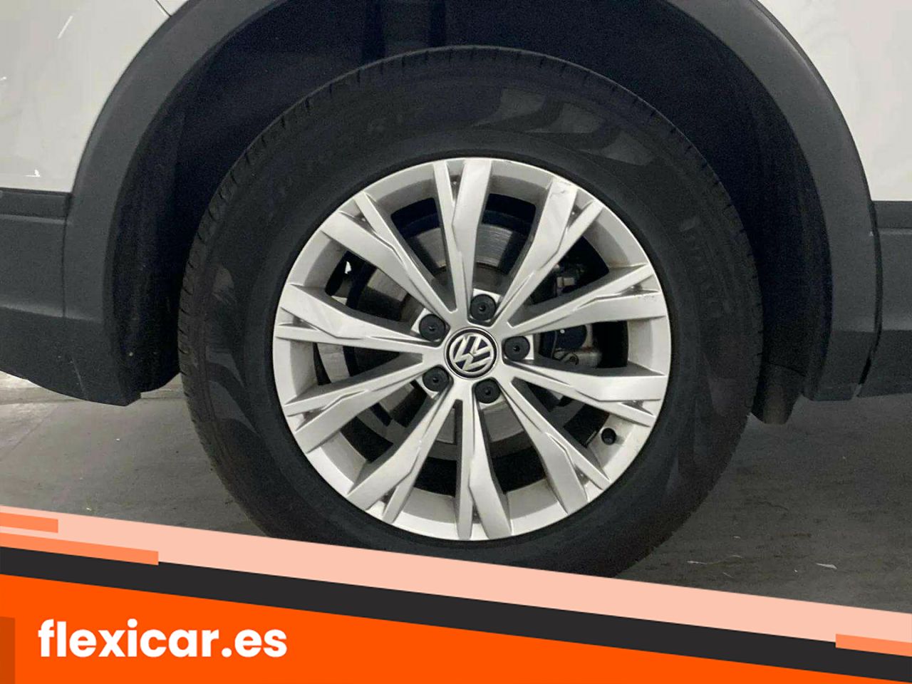 Foto Volkswagen Tiguan 30
