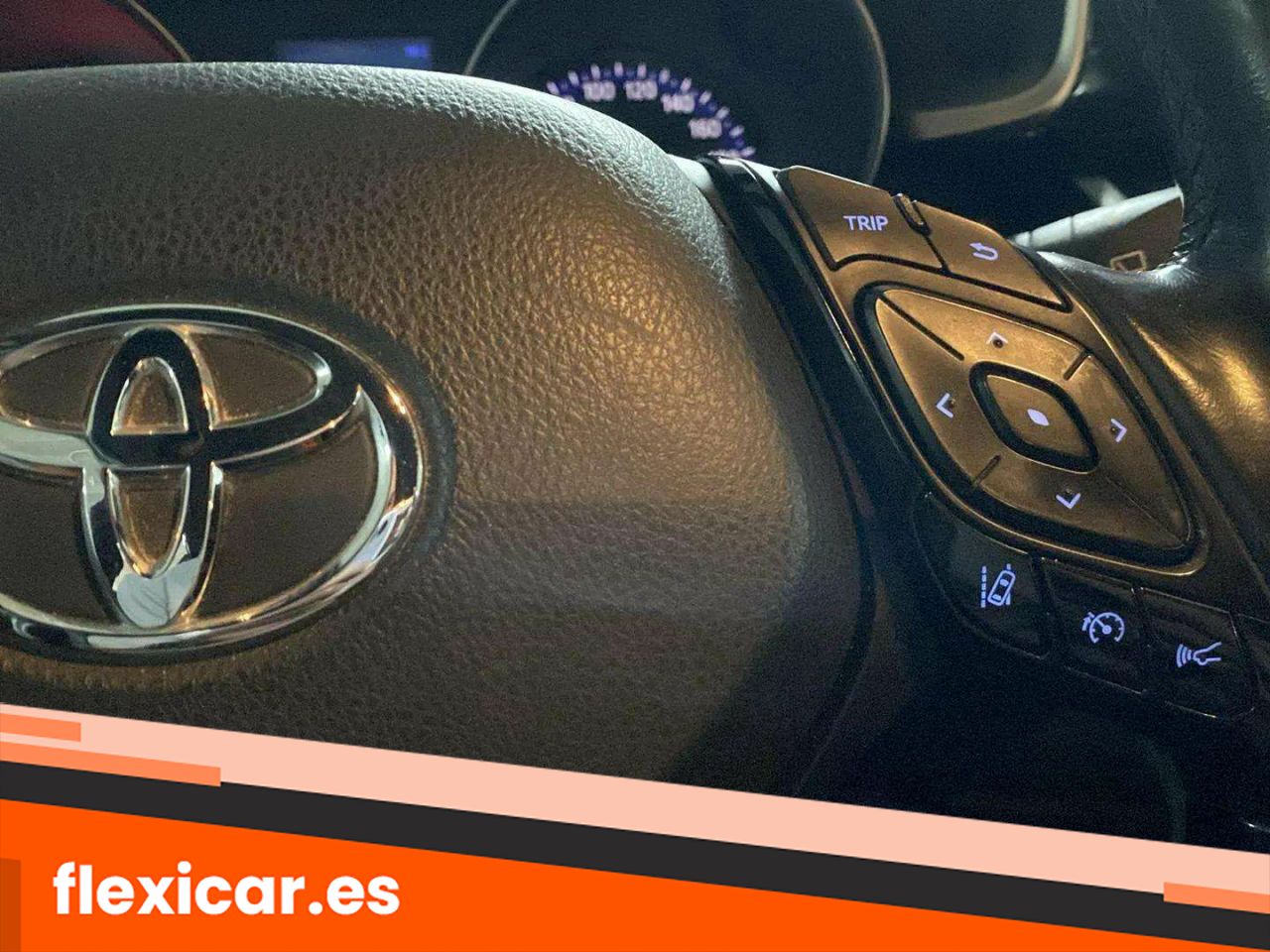 Foto Toyota C-HR 13