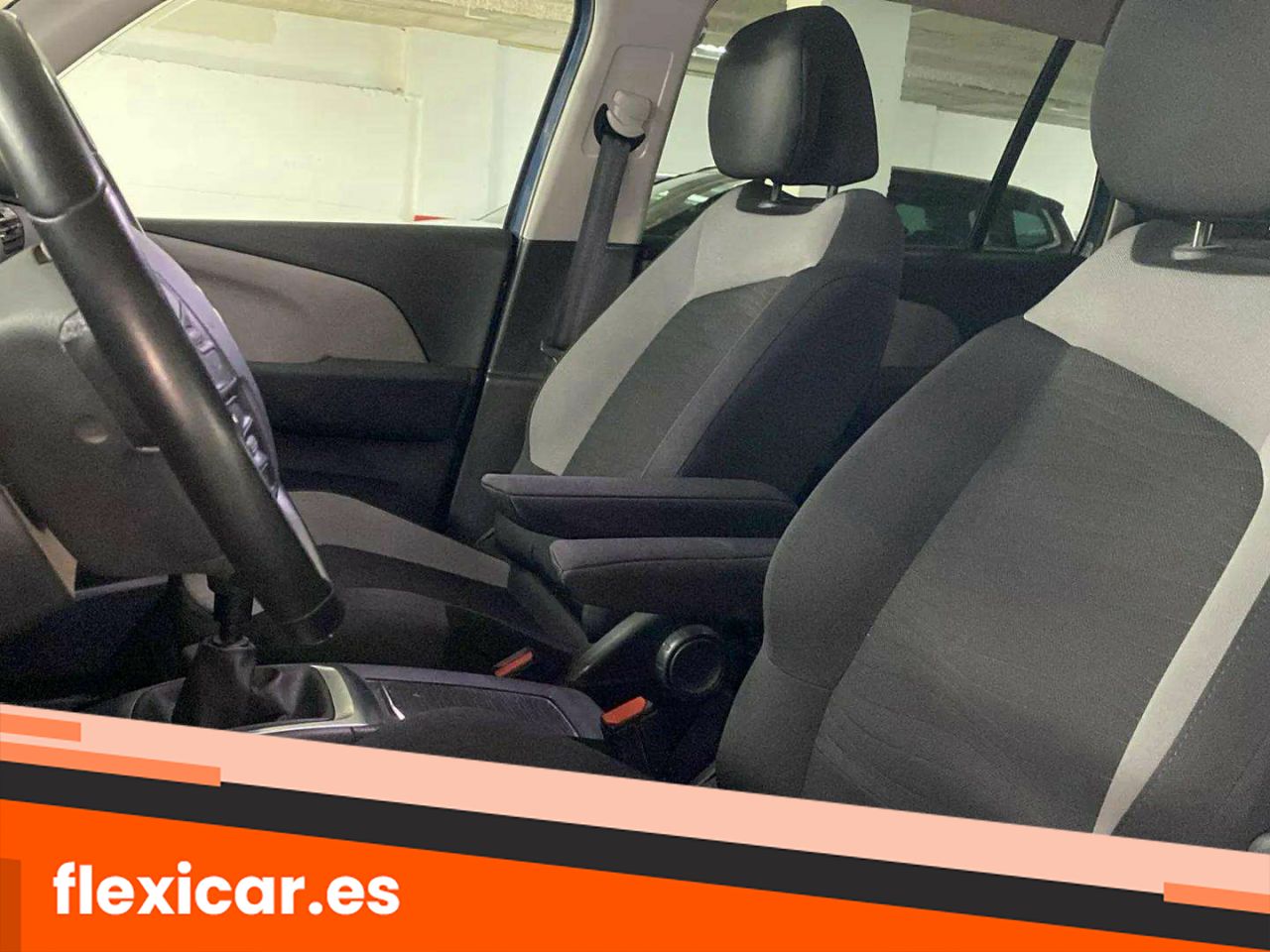 Foto Citroën C4 Picasso 21