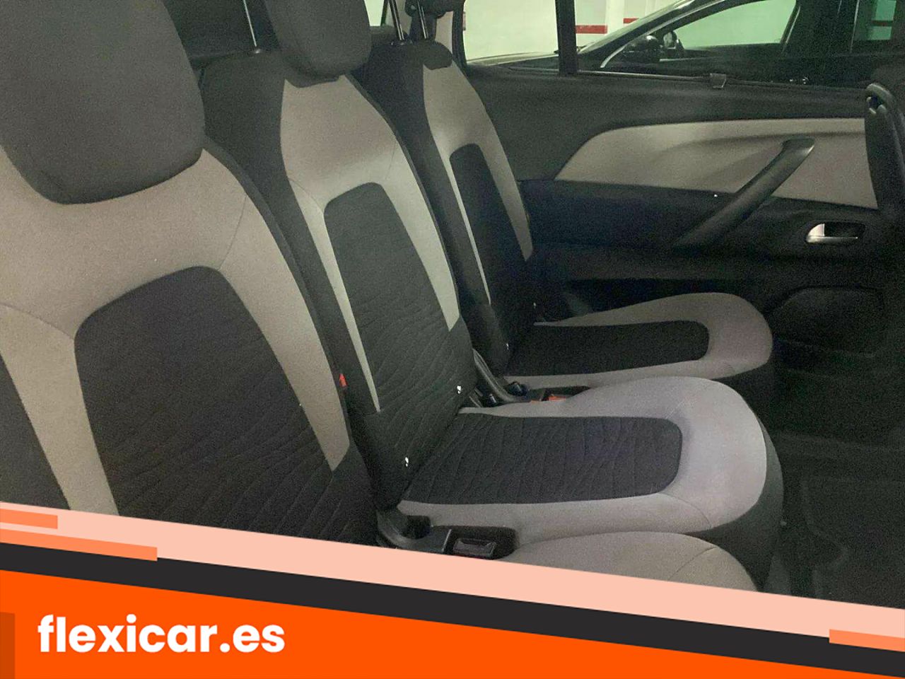Foto Citroën C4 Picasso 24
