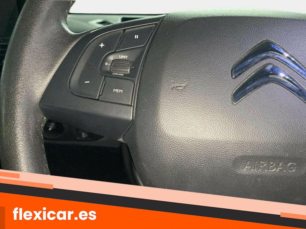 Foto Citroën C4 Cactus 12