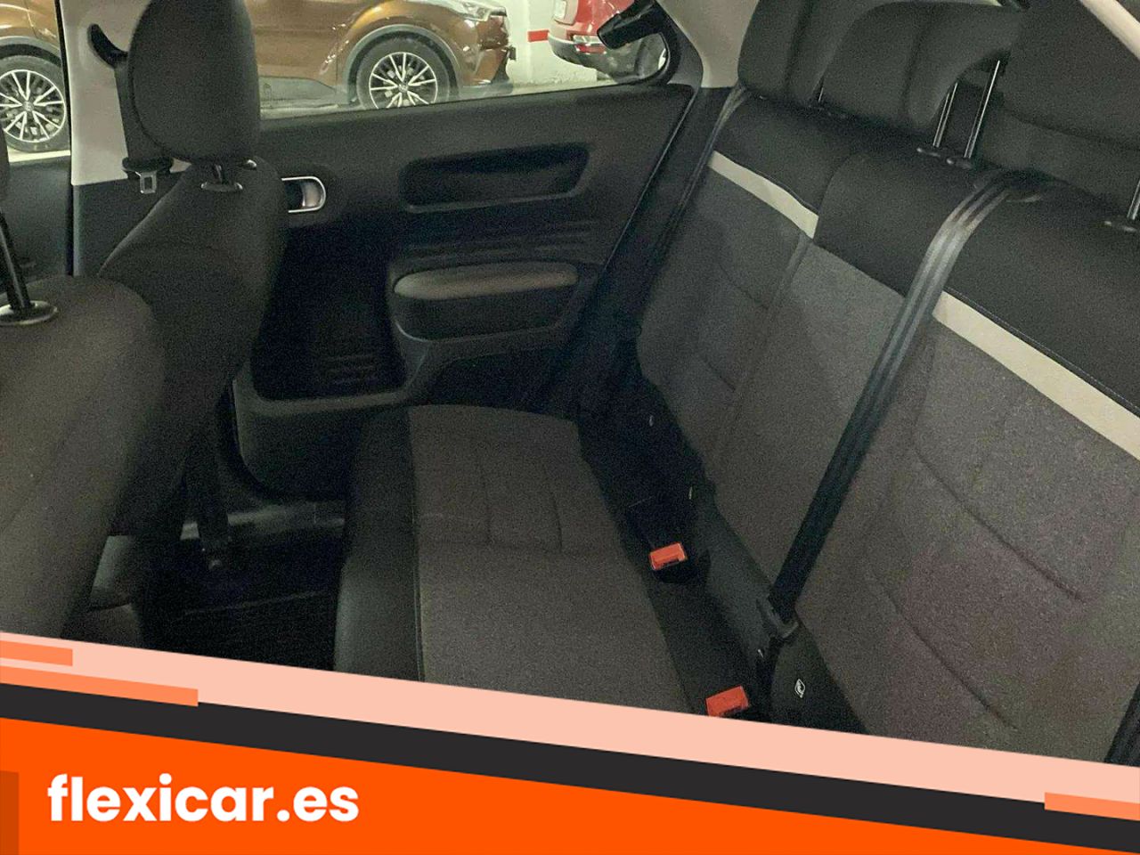 Foto Citroën C4 Cactus 24