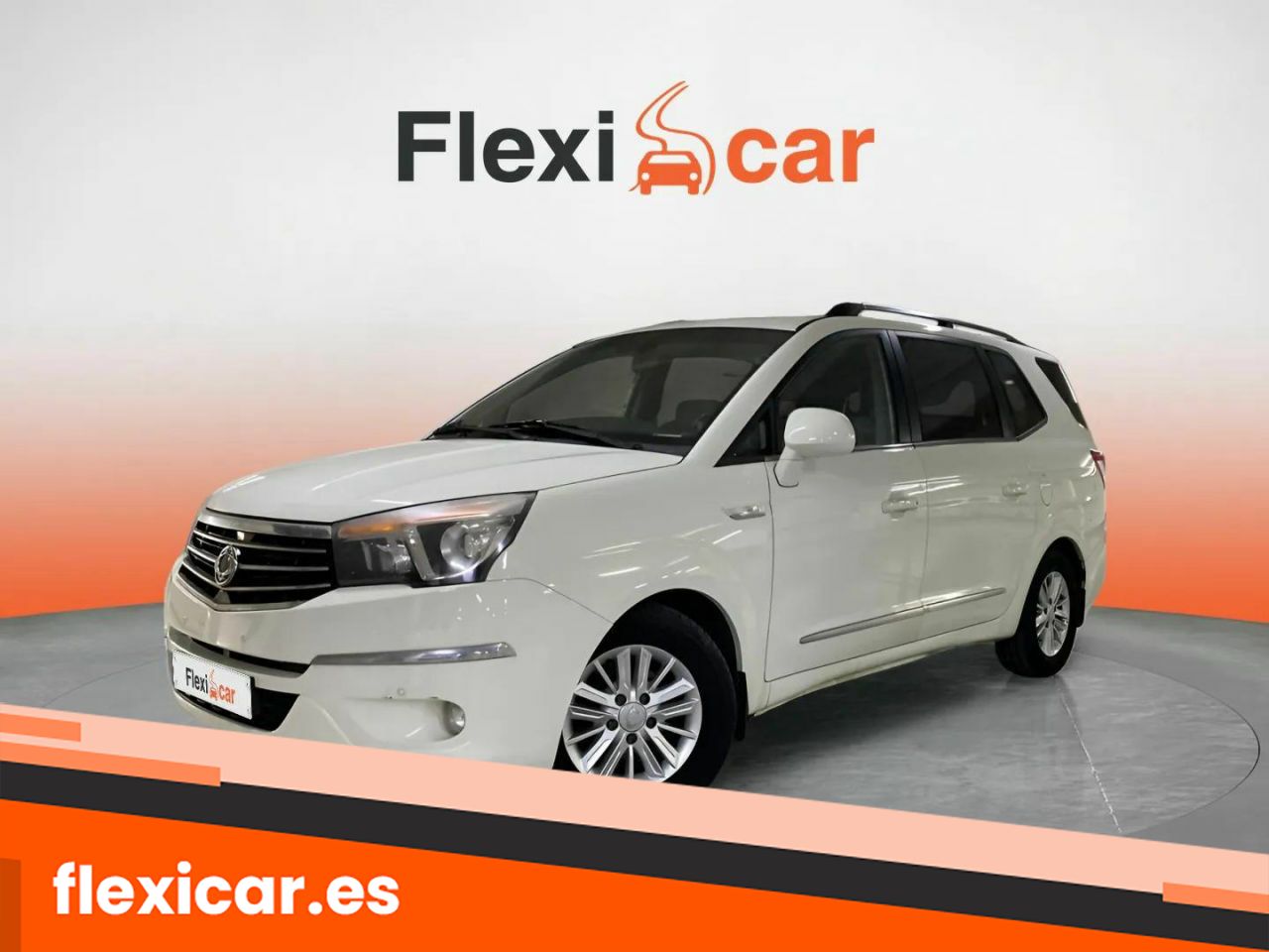 Foto SsangYong Rodius 3