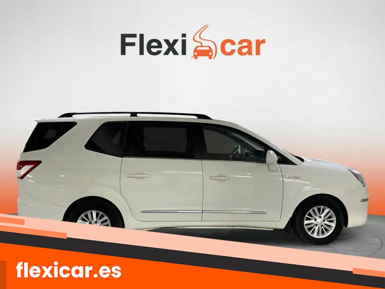 Foto SsangYong Rodius 9