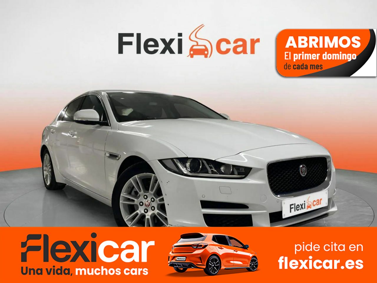 Foto Jaguar XE 1