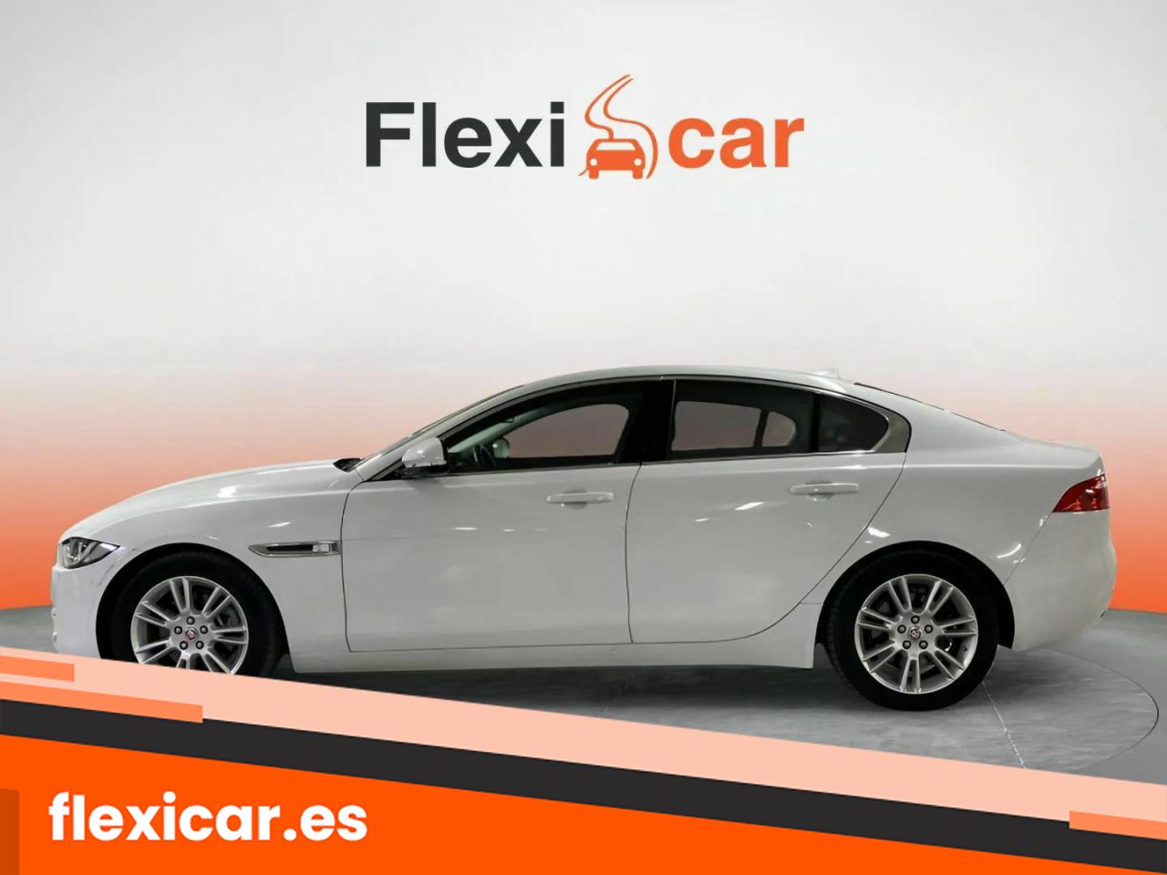 Foto Jaguar XE 4