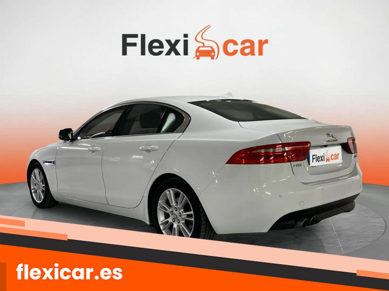 Foto Jaguar XE 5
