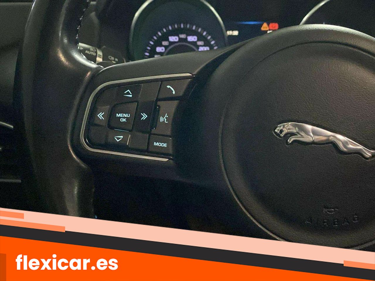 Foto Jaguar XE 12