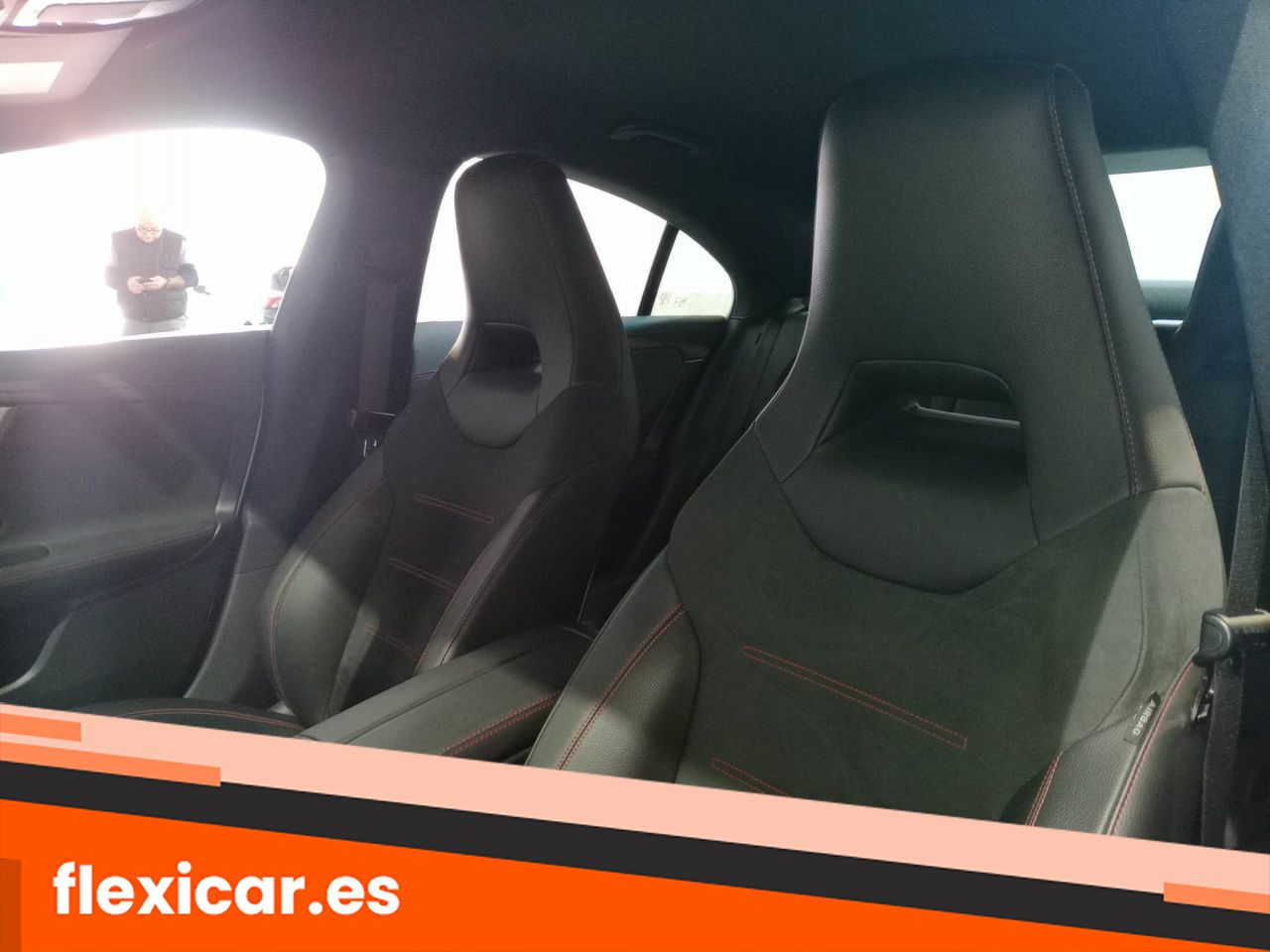 Foto Mercedes-Benz Clase CLA 8