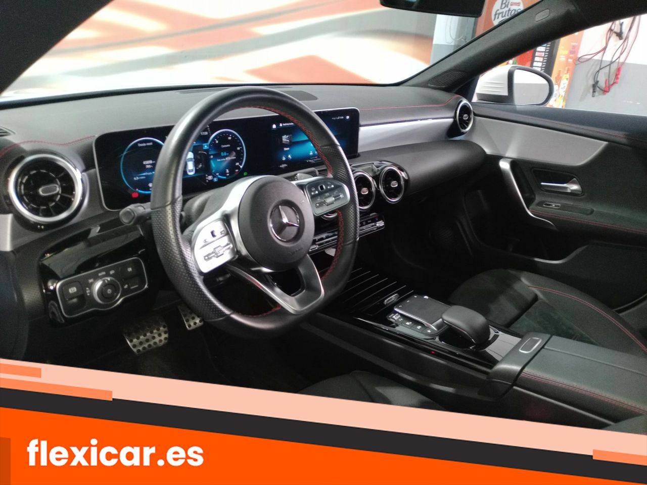 Foto Mercedes-Benz Clase CLA 12
