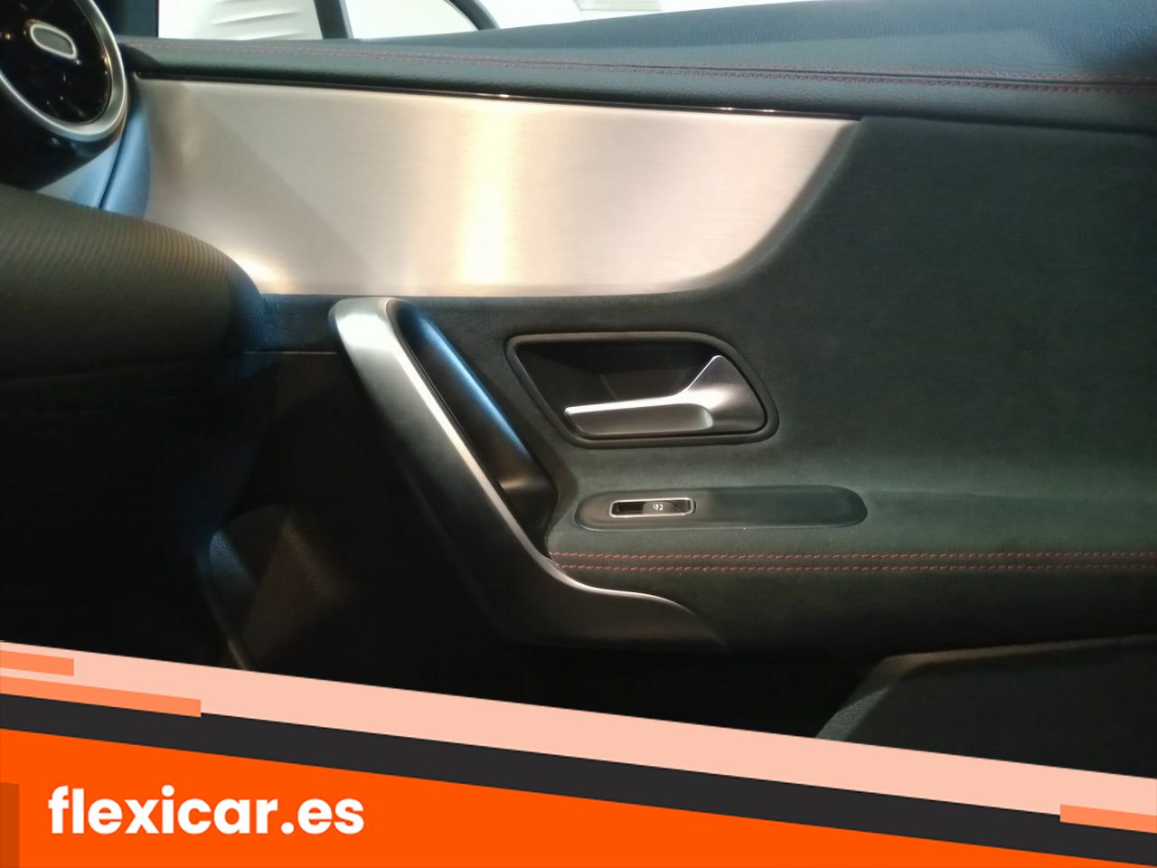 Foto Mercedes-Benz Clase CLA 13