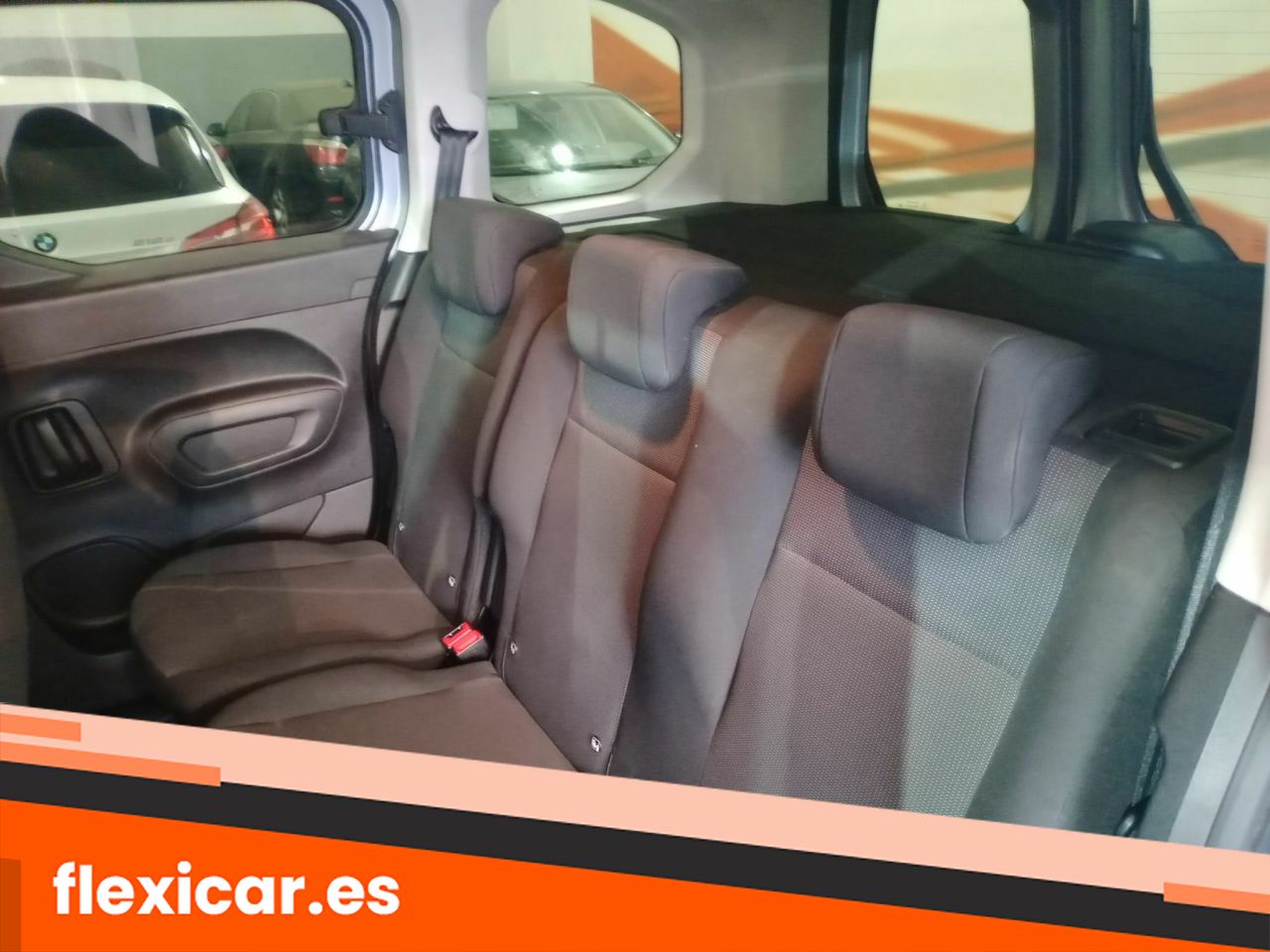 Foto Peugeot Rifter 13