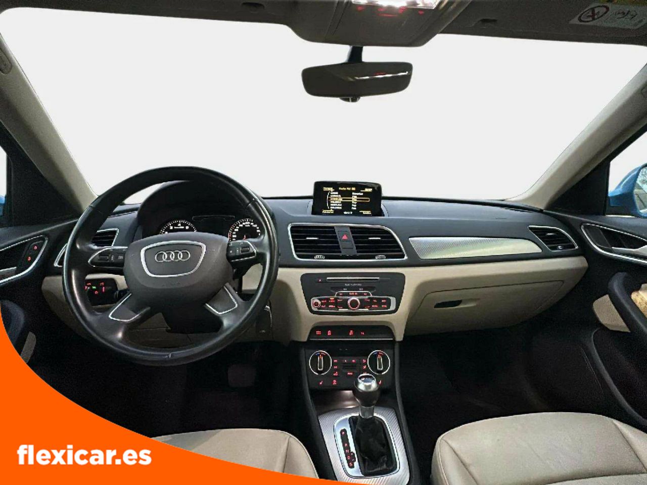 Foto Audi Q3 8