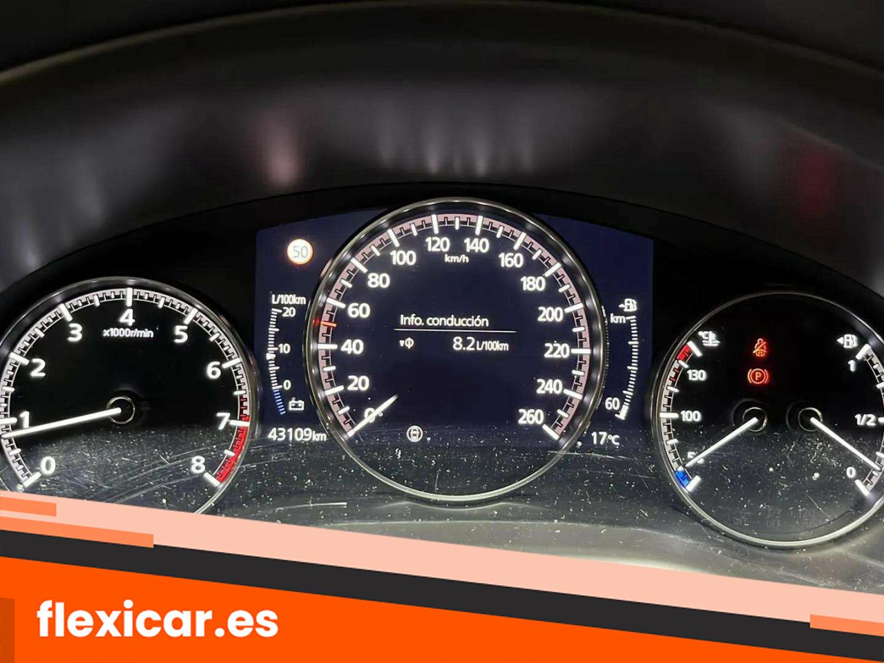 Foto Mazda CX-30 13