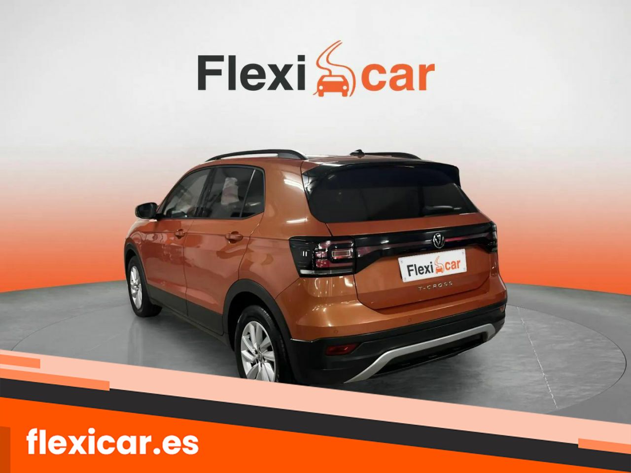 Foto Volkswagen T-Cross 4