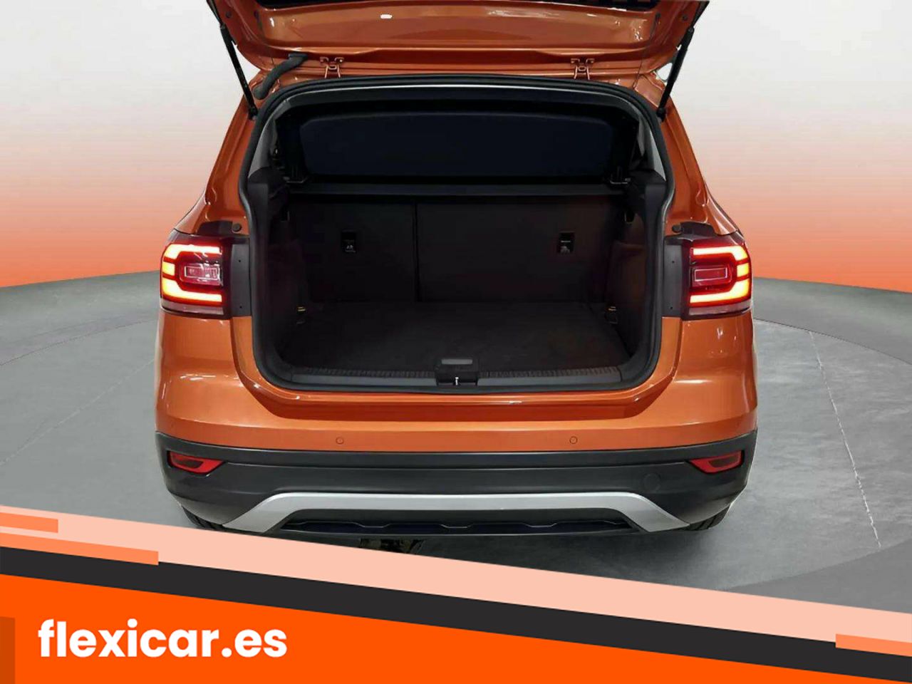 Foto Volkswagen T-Cross 17